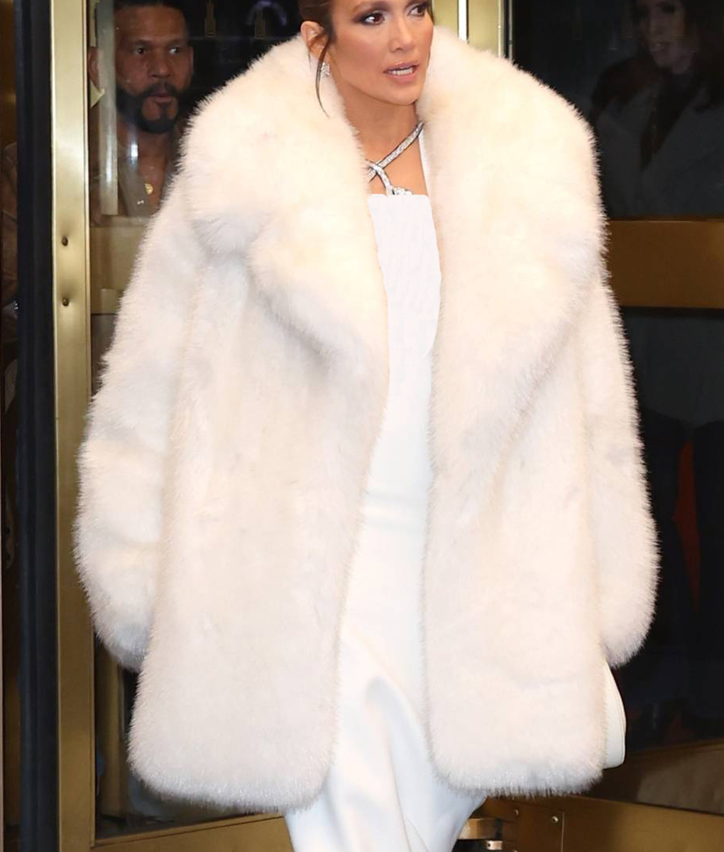 Jennifer Lopez Saturday Night Live White Fur Coat